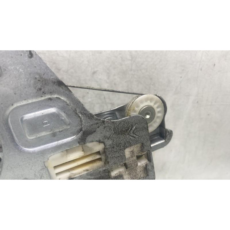 Leve vitre electrique arriere droit CITROEN C5 2 Photo n°3