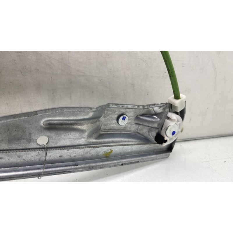 Leve vitre mecanique arriere droit CITROEN C3 PICASSO Photo n°6