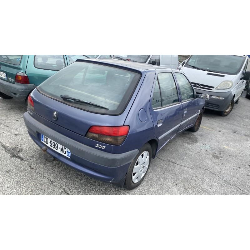 Feu arriere principal droit (feux) PEUGEOT 306 Photo n°8