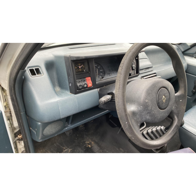 Capot RENAULT EXPRESS Photo n°17