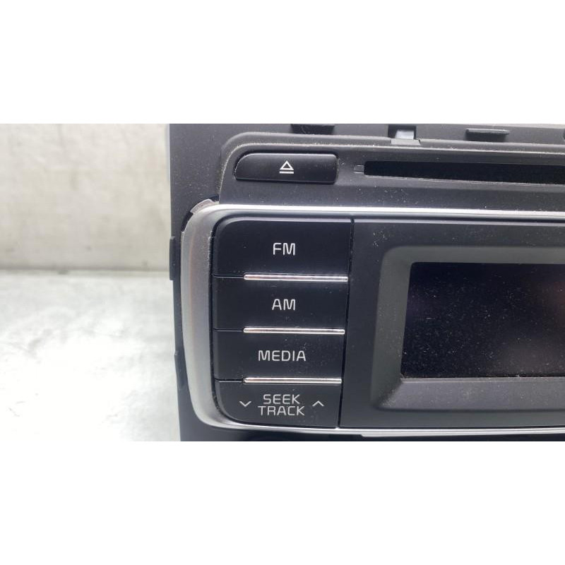 Autoradio d'origine KIA RIO 3 Photo n°9