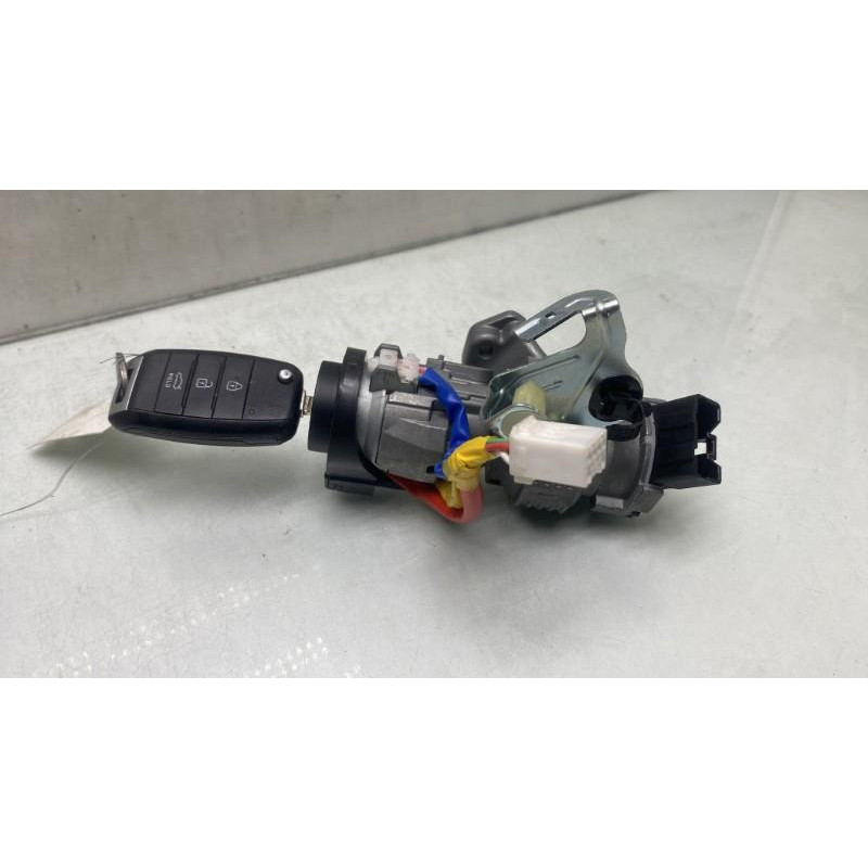 Neiman KIA RIO 3 Photo n°1