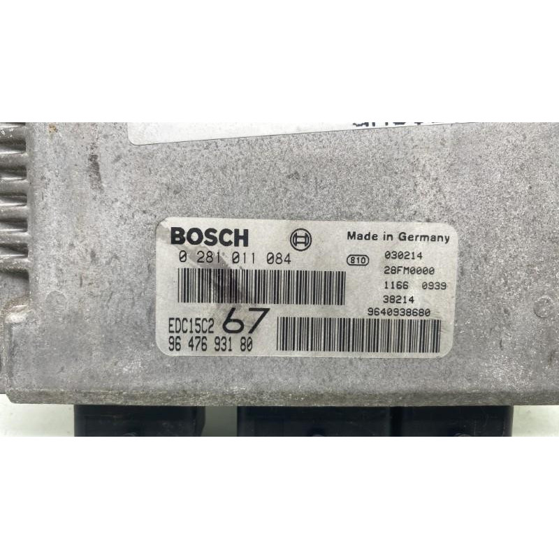 Calculateur moteur CITROEN XSARA PICASSO Photo n°3