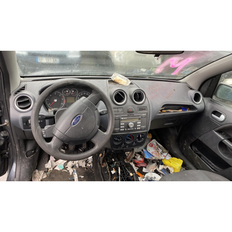 Serrure avant gauche FORD FIESTA 5 Photo n°7