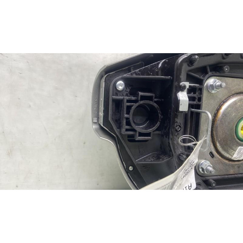 Air bag conducteur NISSAN QASHQAI 1 Photo n°6
