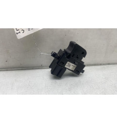 Interrupteur de leve vitre arriere gauche NISSAN QASHQAI 1