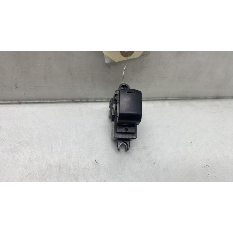 Interrupteur de leve vitre avant droit NISSAN QASHQAI 1 Photo n°1