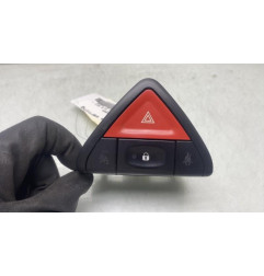 Bouton de warning RENAULT KOLEOS 1 Photo n°1