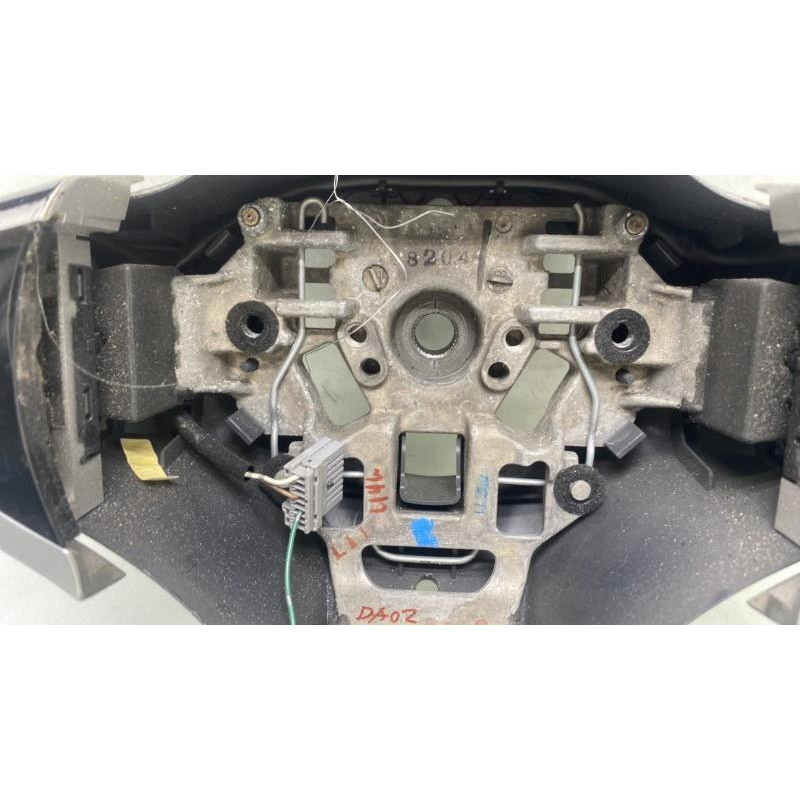 Volant RENAULT KOLEOS 1 Photo n°6