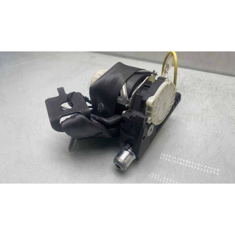 Pretensionneur de ceinture arriere gauche RENAULT CLIO 3 Photo n°6