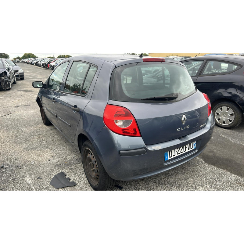 Pretensionneur de ceinture arriere gauche RENAULT CLIO 3 Photo n°11