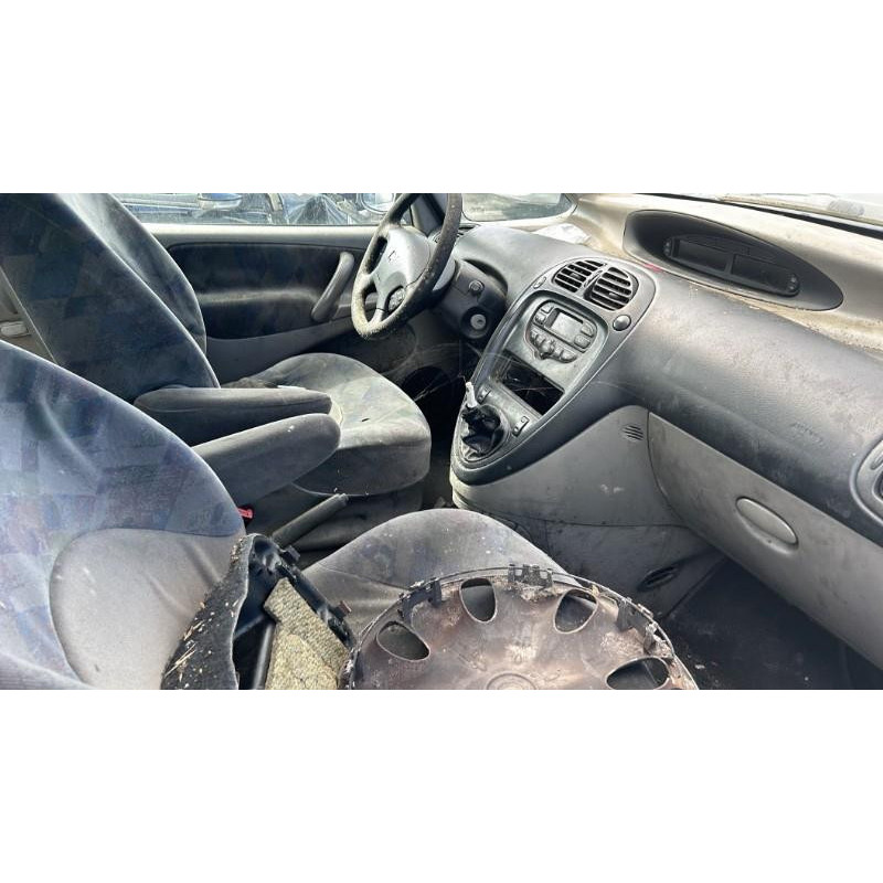 Feu arriere stop central CITROEN XSARA PICASSO Photo n°7