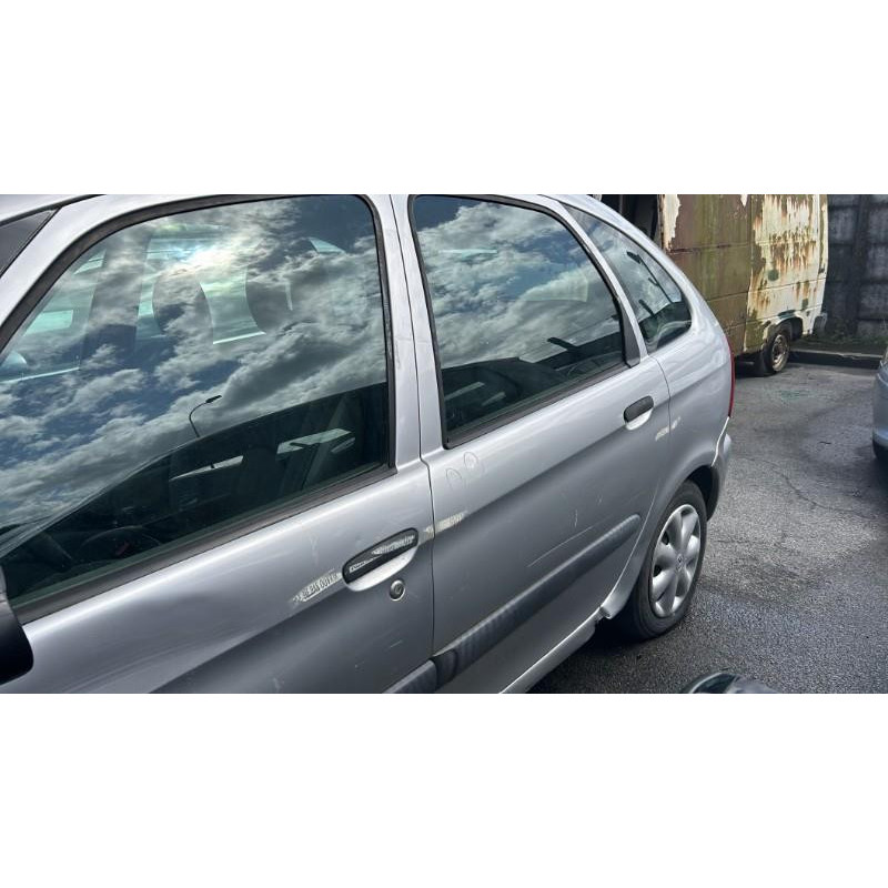Feu arriere stop central CITROEN XSARA PICASSO Photo n°12