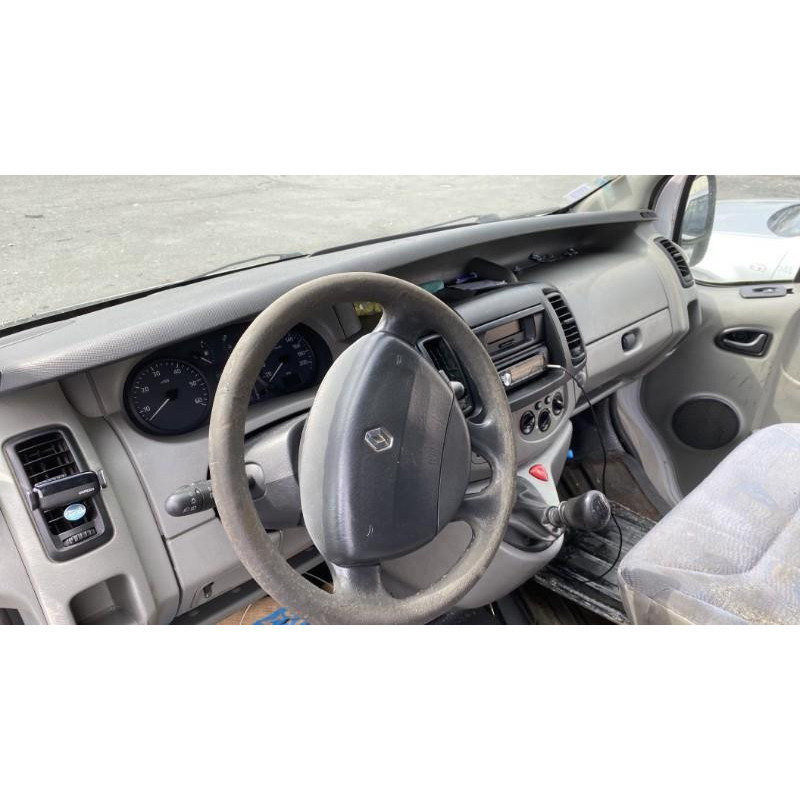 Compresseur clim RENAULT TRAFIC 2 Photo n°6