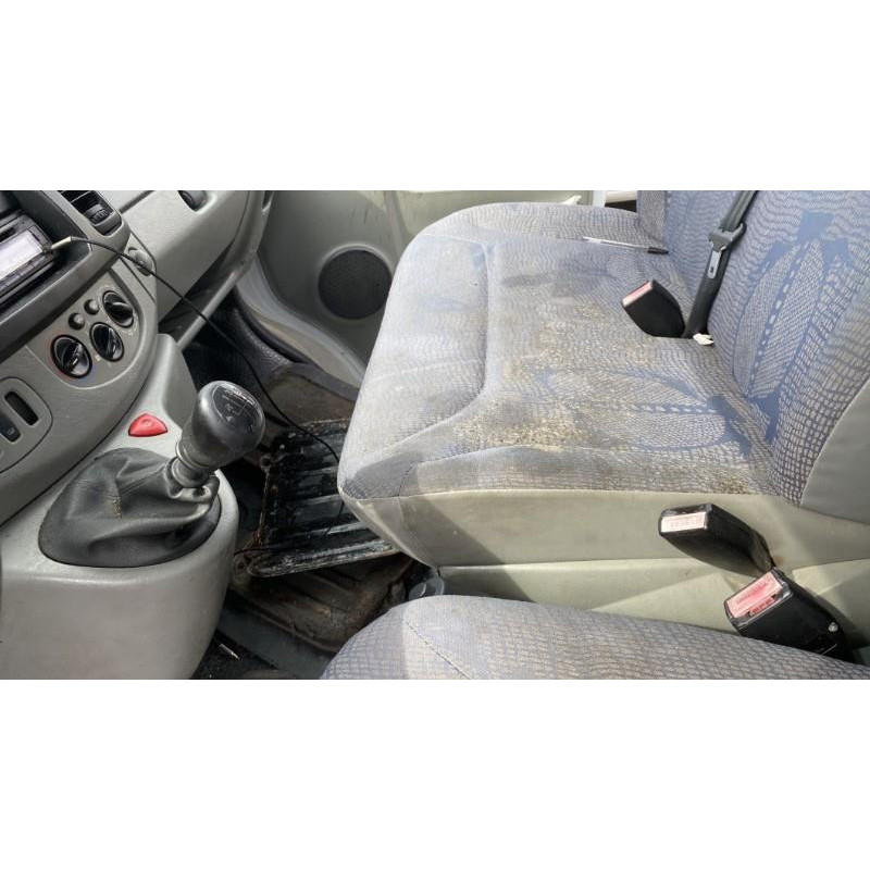 Compresseur clim RENAULT TRAFIC 2 Photo n°9