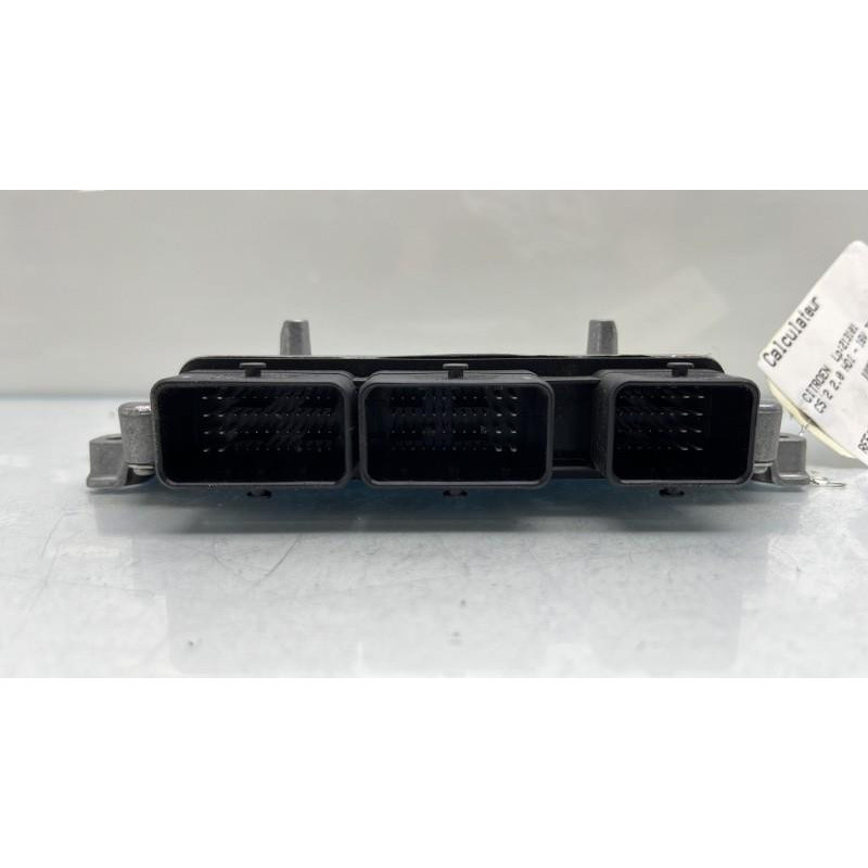 Calculateur moteur CITROEN C5 2 Photo n°3