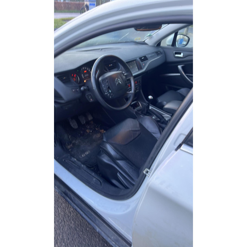 Calculateur moteur CITROEN C5 2 Photo n°8
