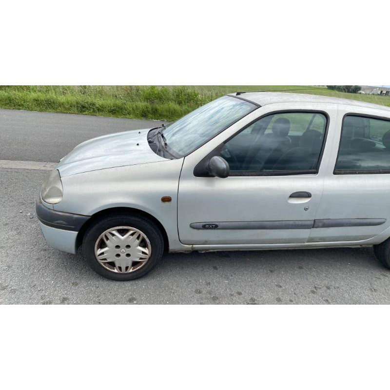 Interrupteur de leve vitre avant gauche RENAULT CLIO 2 Photo n°17