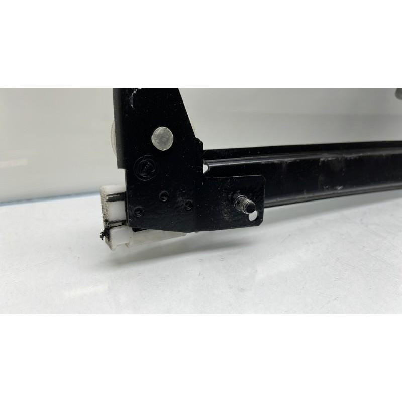 Leve vitre electrique avant droit ALFA ROMEO 147 Photo n°7