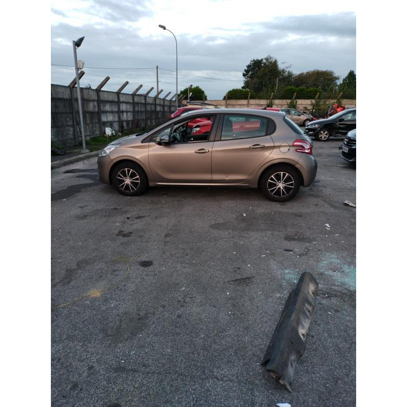 Boitier BSI PEUGEOT 208 1 Photo n°8