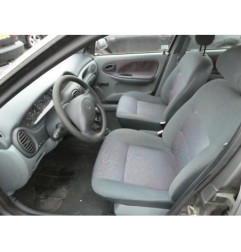 Serrure avant droit RENAULT MEGANE 1