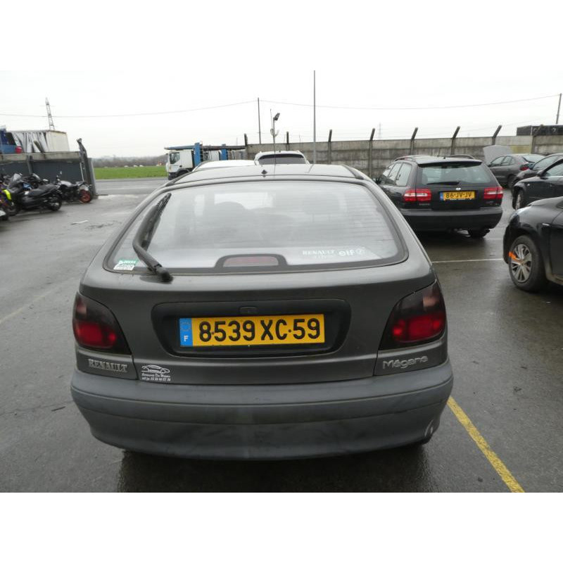 Serrure avant droit RENAULT MEGANE 1 Photo n°9
