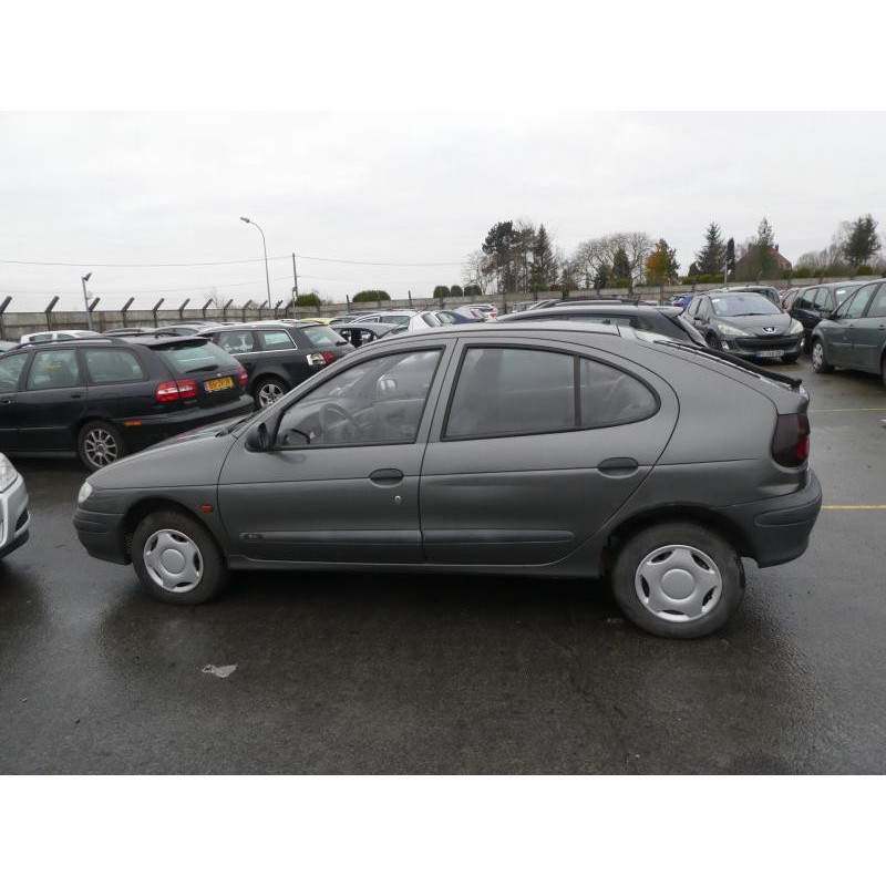 Serrure avant droit RENAULT MEGANE 1 Photo n°15