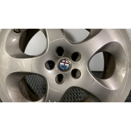Jante ALFA ROMEO 147 Photo n°1