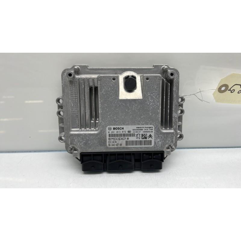 Calculateur moteur PEUGEOT PARTNER 2 Photo n°4