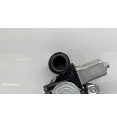 Leve vitre electrique avant droit TOYOTA YARIS 1
