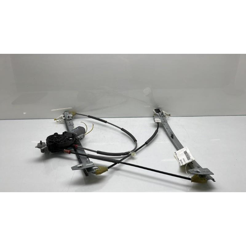 Leve vitre electrique avant gauche CITROEN XSARA Photo n°3