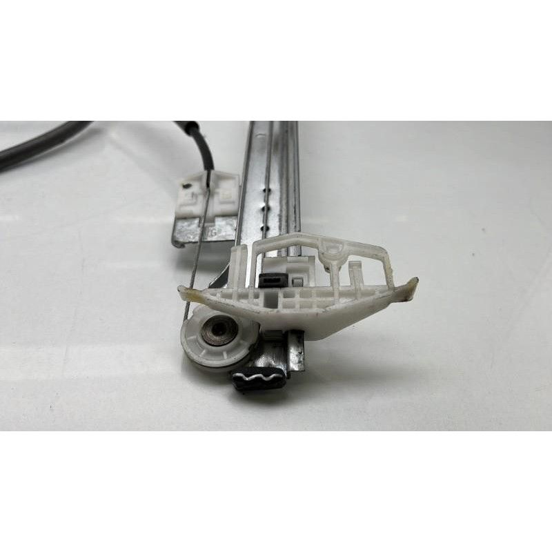 Leve vitre electrique avant gauche CITROEN XSARA Photo n°6