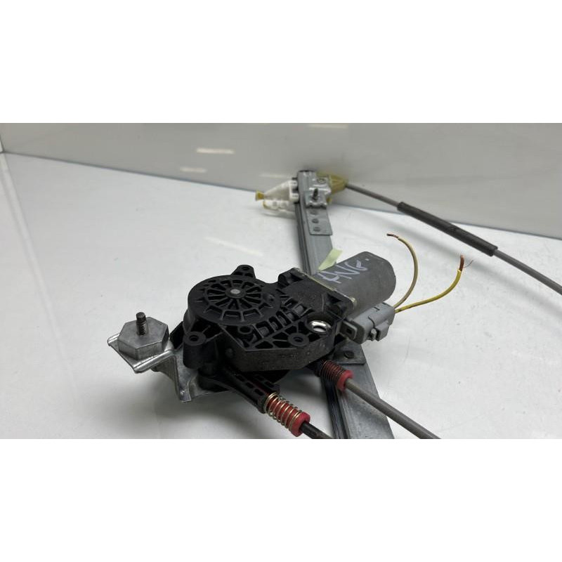 Leve vitre electrique avant gauche CITROEN XSARA Photo n°9