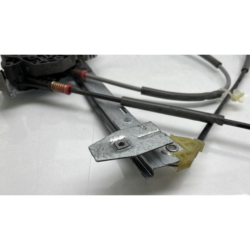 Leve vitre electrique avant gauche CITROEN XSARA Photo n°10