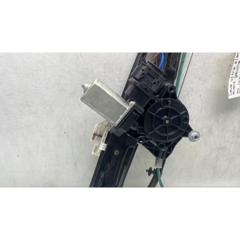 Leve vitre electrique avant gauche BMW SERIE 1 F20 Photo n°4