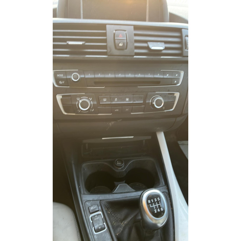 Commande GPS BMW SERIE 1 F20 Photo n°8