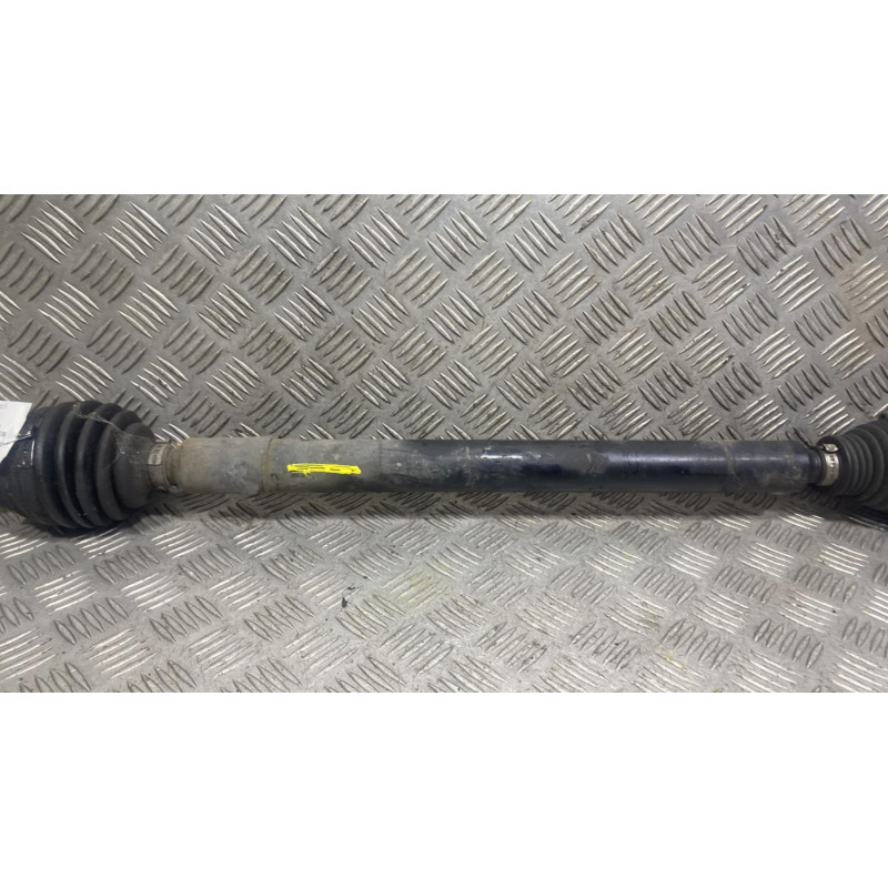 Cardan droit (transmission) VOLKSWAGEN PASSAT 5 Photo n°1