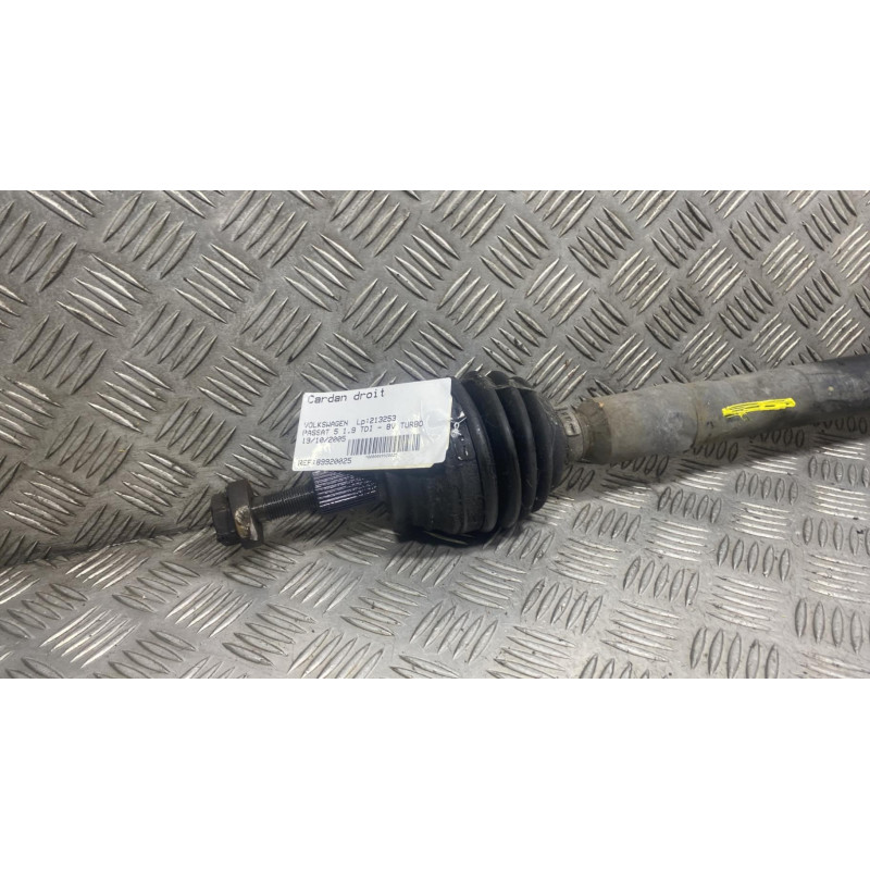 Cardan droit (transmission) VOLKSWAGEN PASSAT 5 Photo n°3