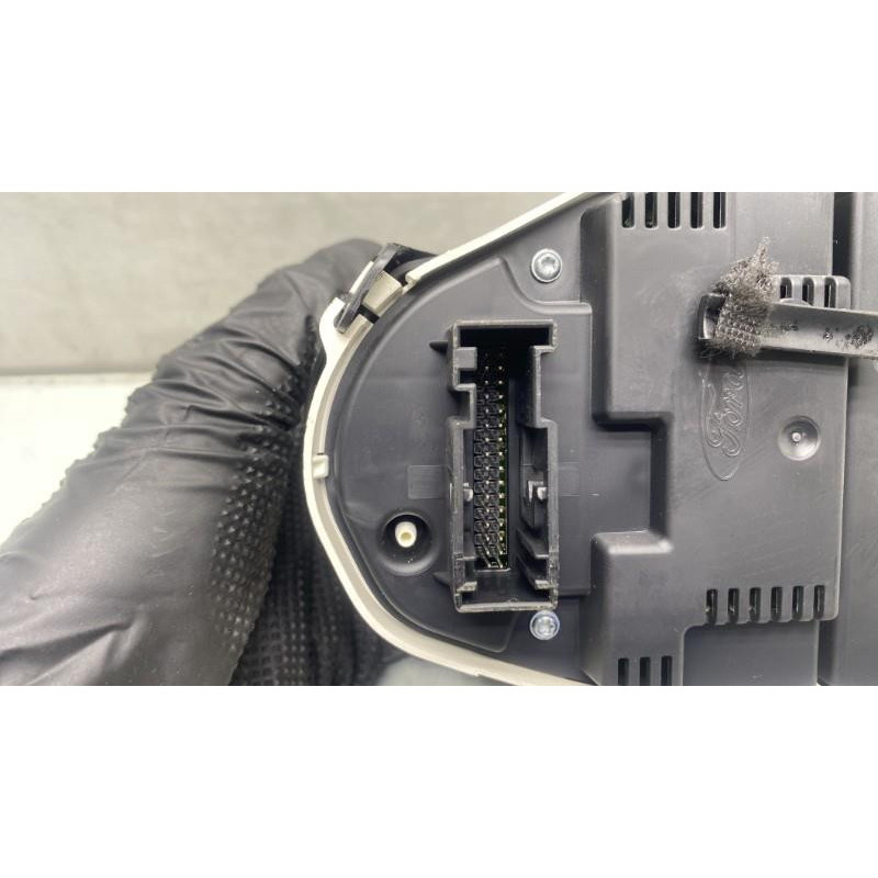Compteur FORD FIESTA 6 Photo n°6