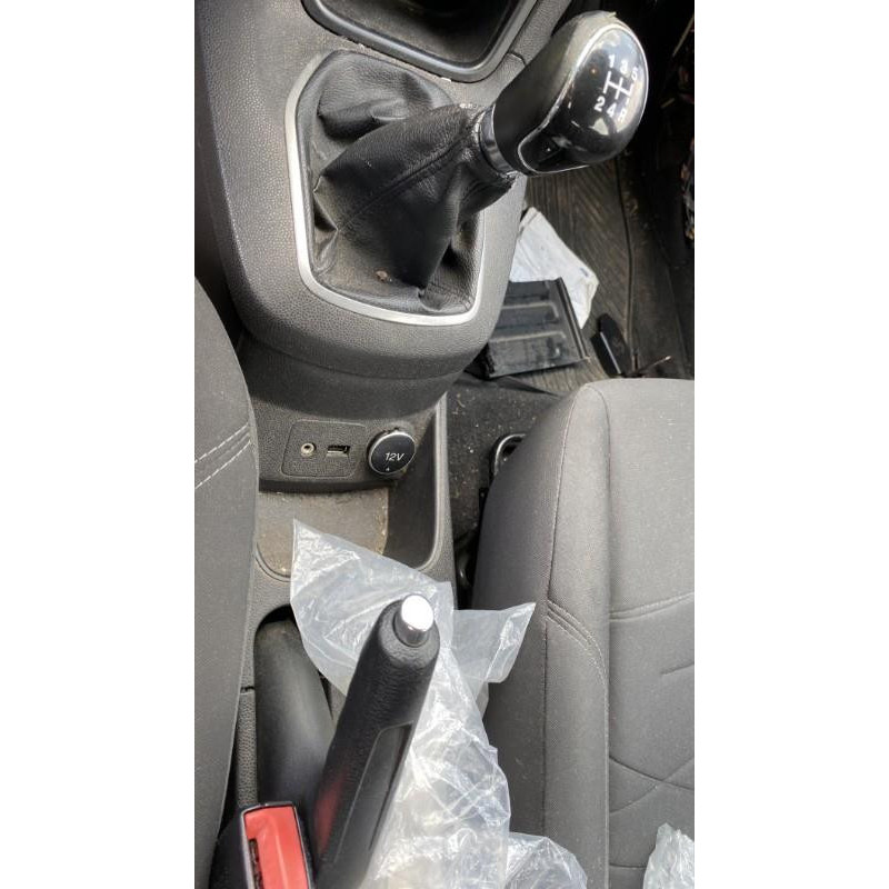 Compteur FORD FIESTA 6 Photo n°9