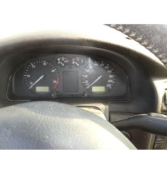 Retroviseur gauche VOLKSWAGEN PASSAT 4