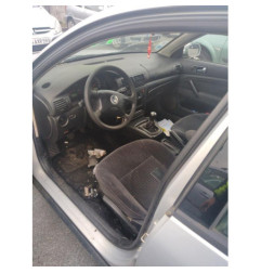 Retroviseur droit VOLKSWAGEN PASSAT 4