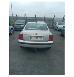 Retroviseur droit VOLKSWAGEN PASSAT 4