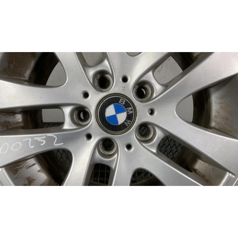 Jante BMW SERIE 3 E90 Photo n°2