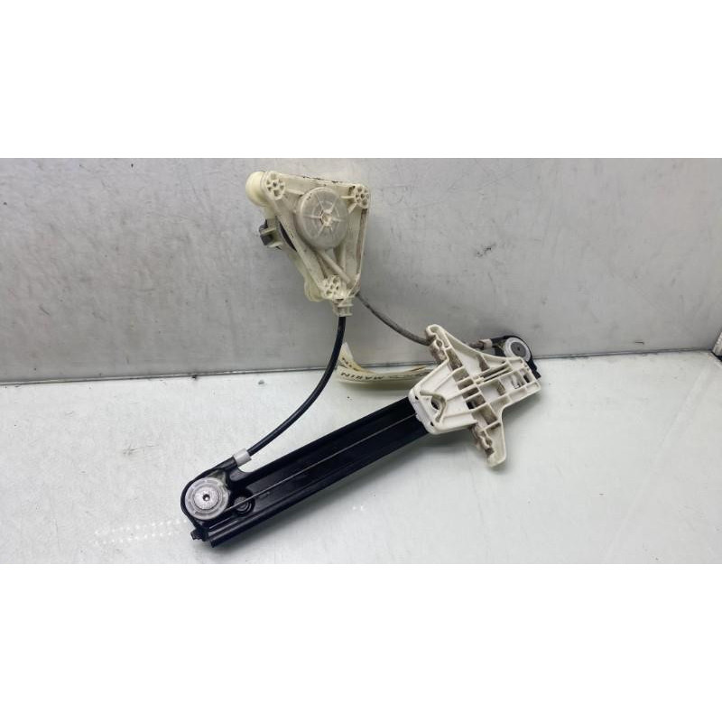 Leve vitre mecanique arriere droit VOLKSWAGEN POLO 5 Photo n°4