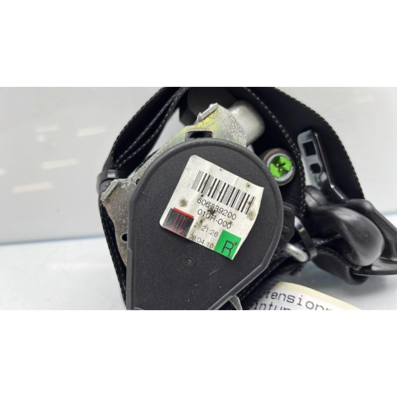 Pretensionneur de ceinture avant droit FORD MONDEO 3 Photo n°4