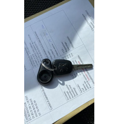 Serrure avant droit PEUGEOT 307
