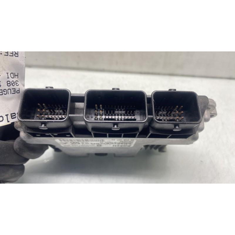Calculateur moteur PEUGEOT 308 1 SW Photo n°2