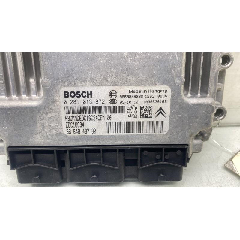 Calculateur moteur PEUGEOT 308 1 SW Photo n°3