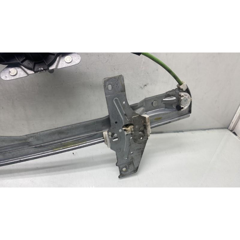 Leve vitre mecanique arriere droit CITROEN C3 PICASSO Photo n°8